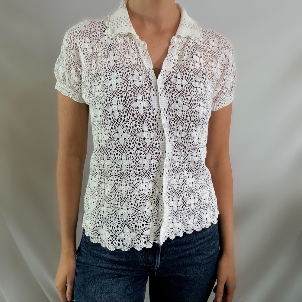 Vintage white crochet knit collared button up blouse top cottage medium small